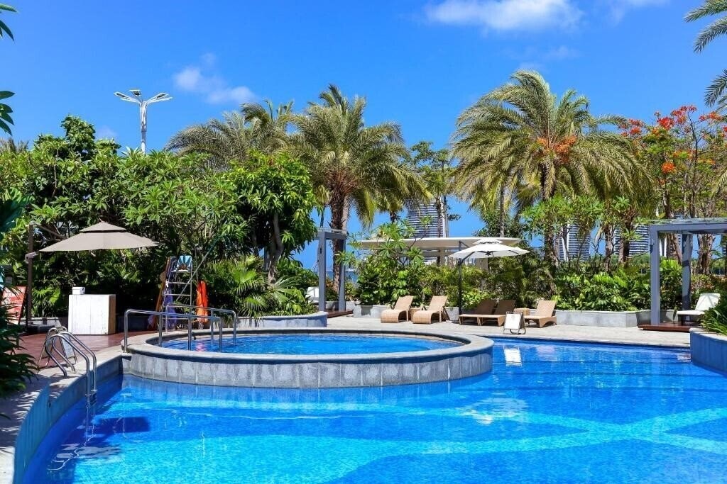 Tiancheng Central Coast Seaview Hotel 5* суреті