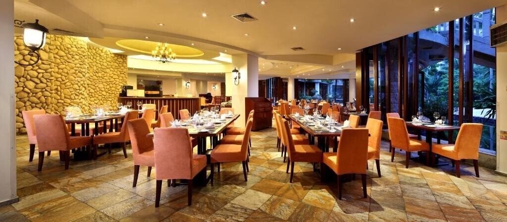 Grand Mercure Sanya Yalong Bay (ex. Huayu Resort & Spa Yalong Bay) 5* суреті