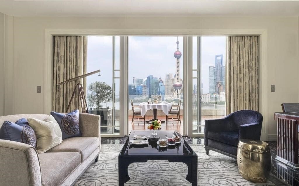 The Peninsula Shanghai 5* қонақ үйі