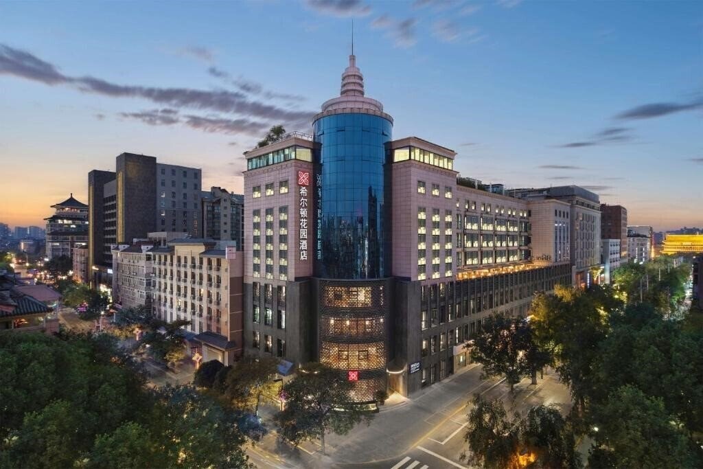 Отель Hilton Garden Inn Xi'an Bell Tower 4*