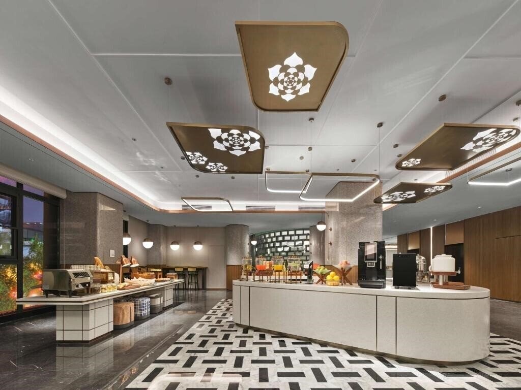 Изображение Hilton Garden Inn Xi'an Bell Tower 4*
