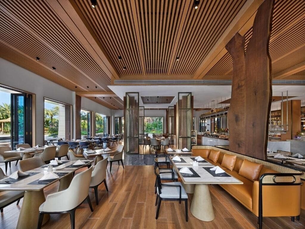 Картинка Lingshui Hilton Garden Inn Hot Springs Hotel 5*