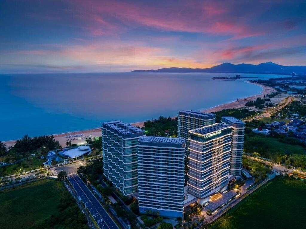 Crowne Plaza Sanya Yazhou Bay by IHG 5* қонақ үйі