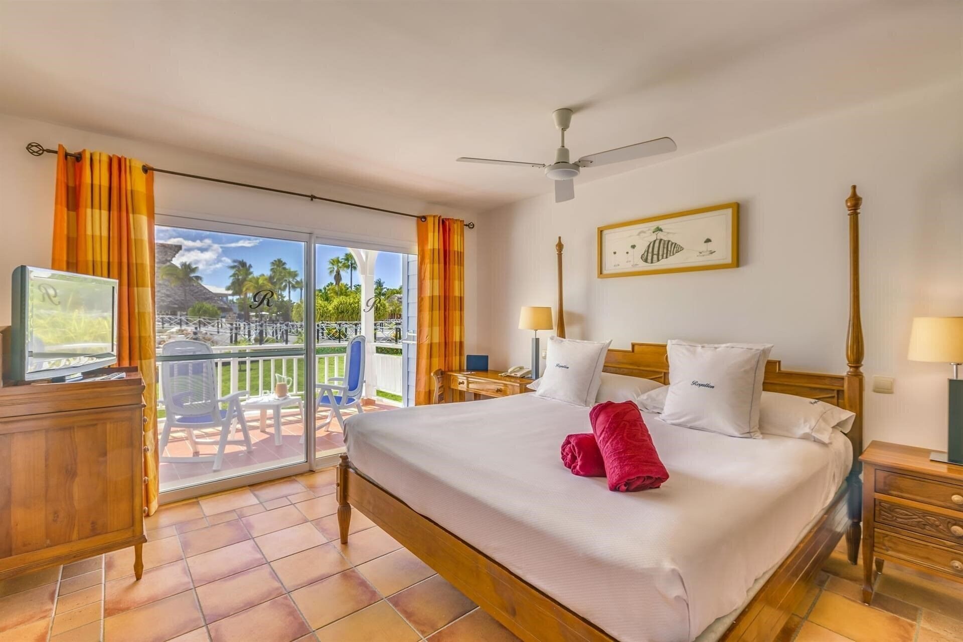 Отель Royalton Hicacos 5*