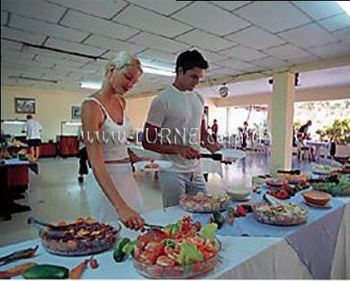 Islazul Oasis 2* қонақ үйі