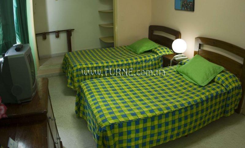 Фото Hotel Islazul Heradura 2*