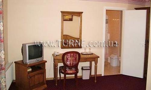 Forums 3* суреті