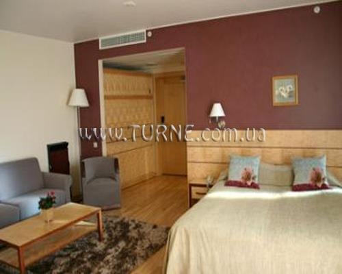 Изображение Royal Square Hotel & Suites 5*