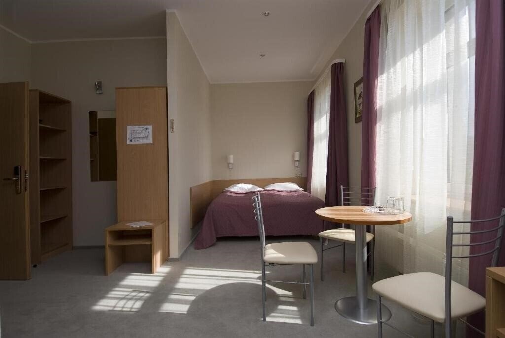 Фото Toss Hotel 3*