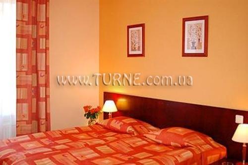 Отель Europa 4*