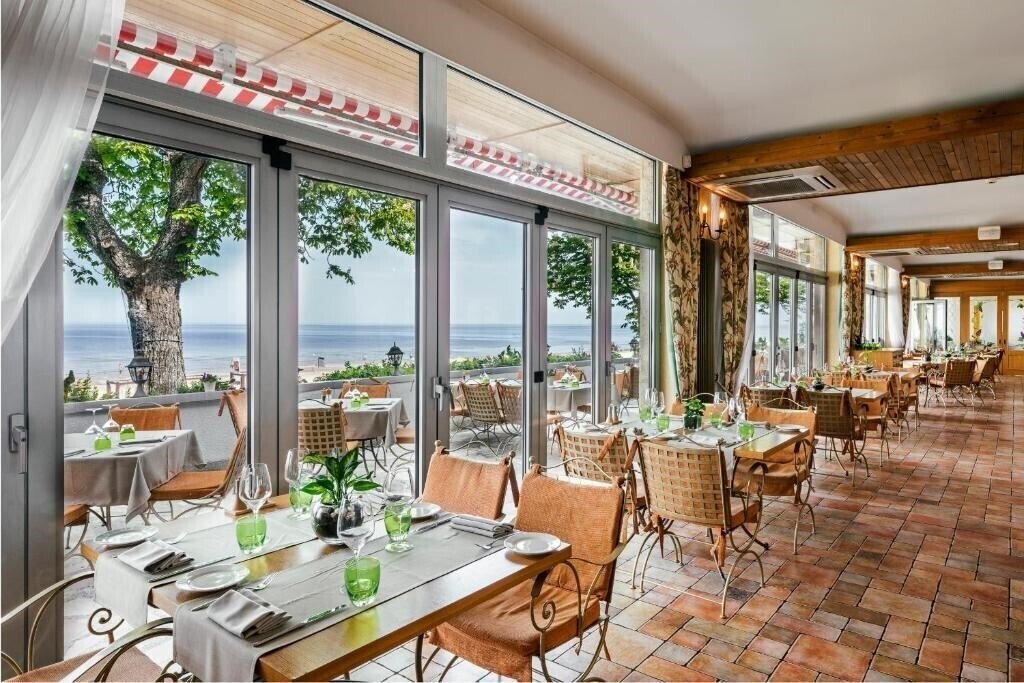 Картинка Baltic Beach Hotel Standart 4*