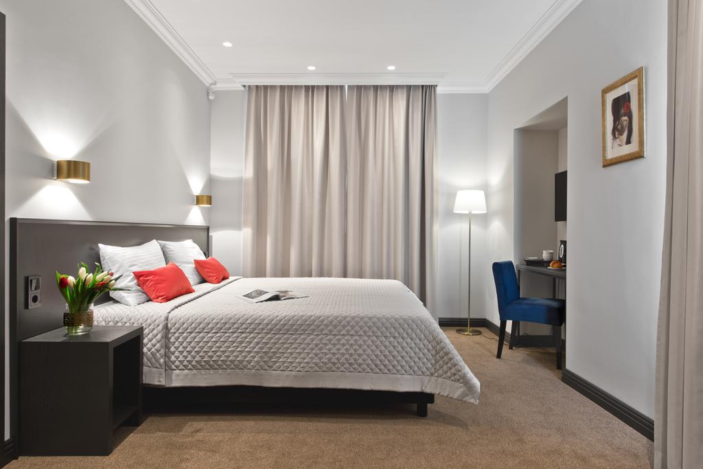 15 Th Avenue 3* суреті