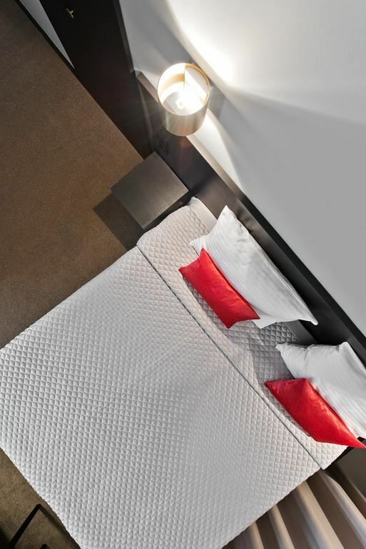 15 Th Avenue 3* суреті