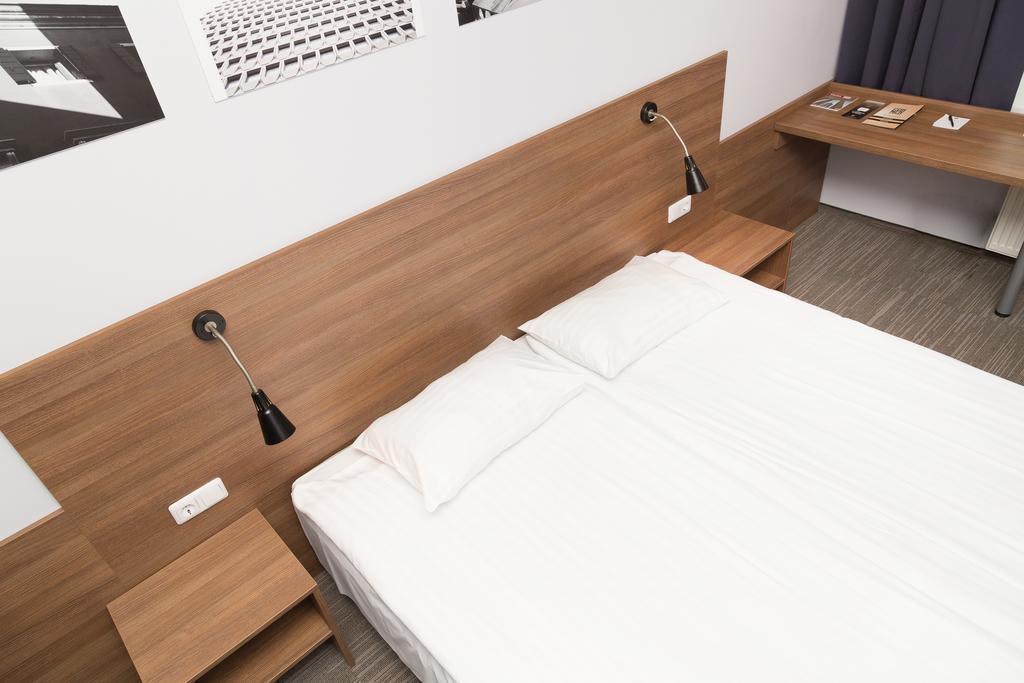 Фотография Corner 2*