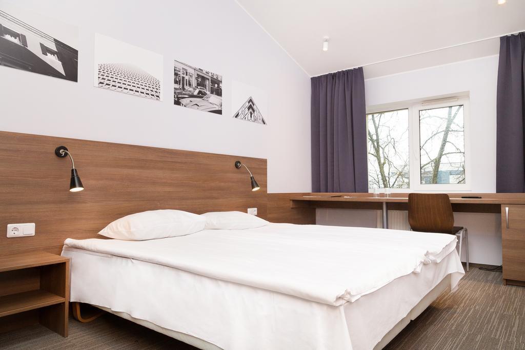 Изображение Corner 2*