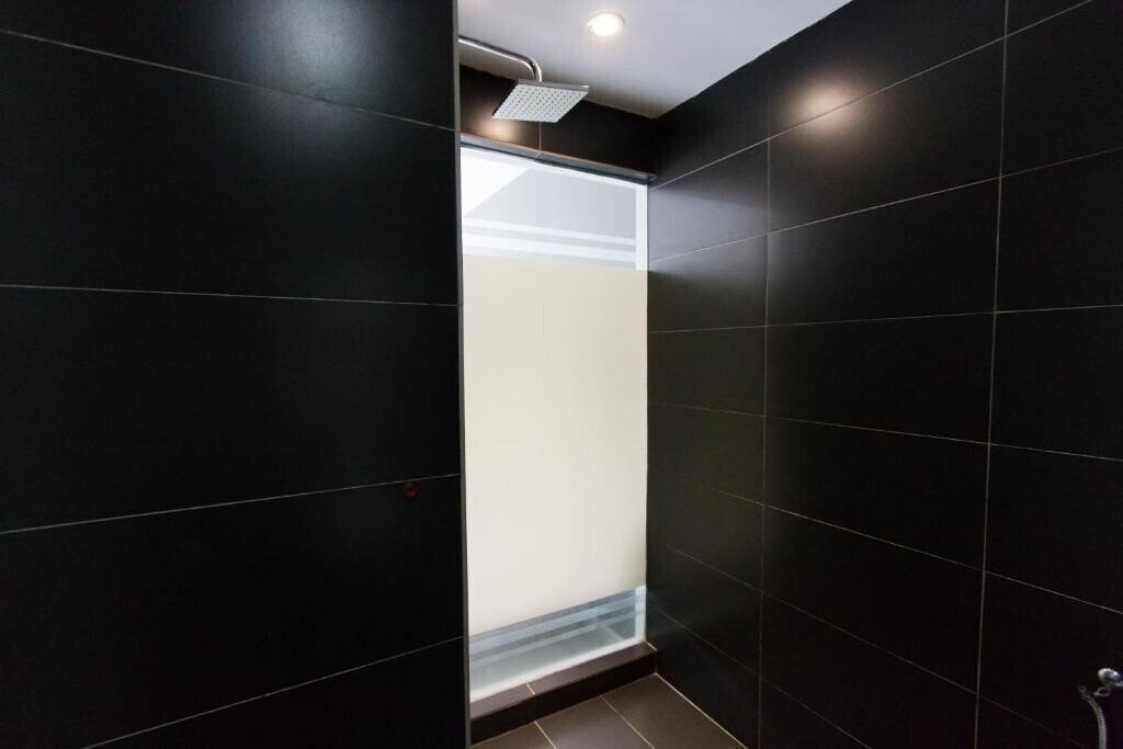 Hotel 99 Pudu 3* фотосуреті