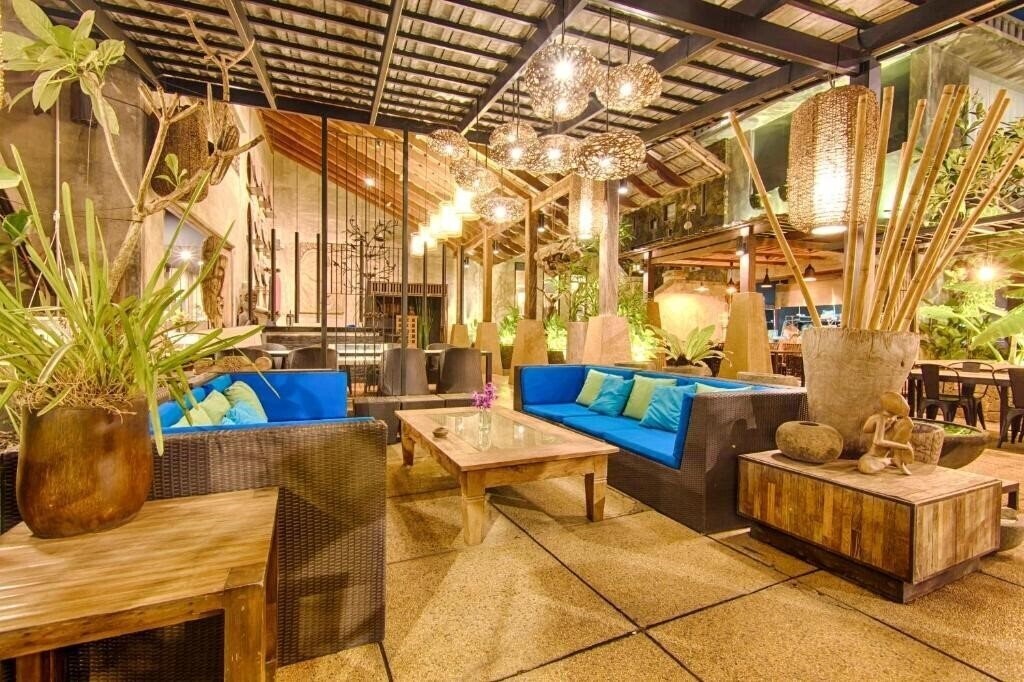 Фотография Lot 33 Boutique Hotel 3*