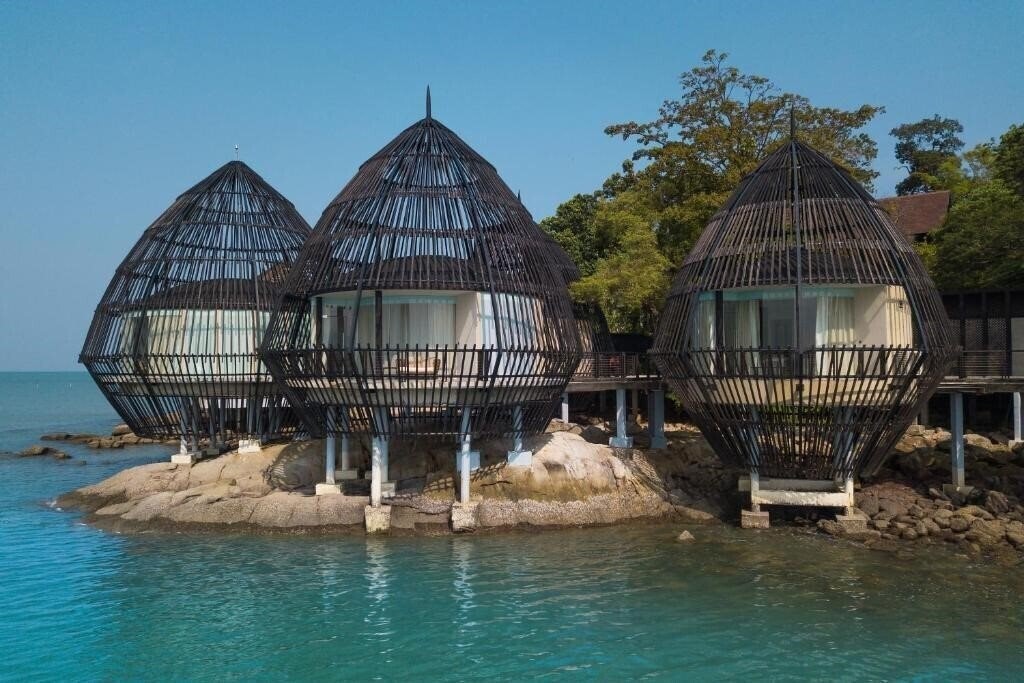 Отель The Ritz Carlton Langkawi 5*