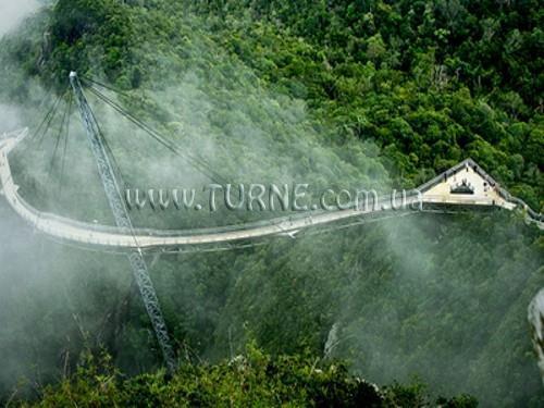 Berjaya Hotel and Resorts 4* суреті