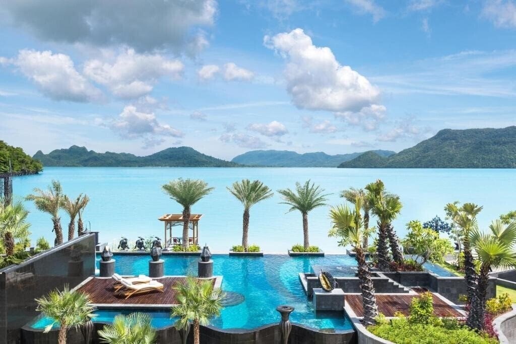St. Regis Langkawi 5* суреті