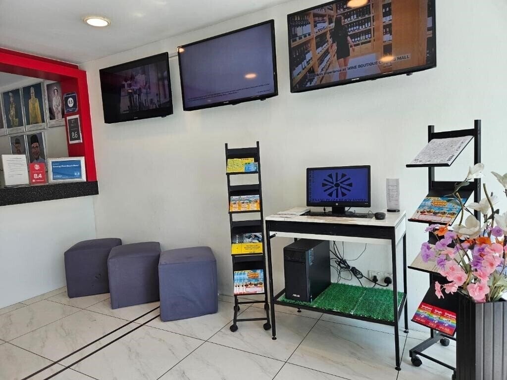 Фото Cenang Plaza Beach Hotel 3*