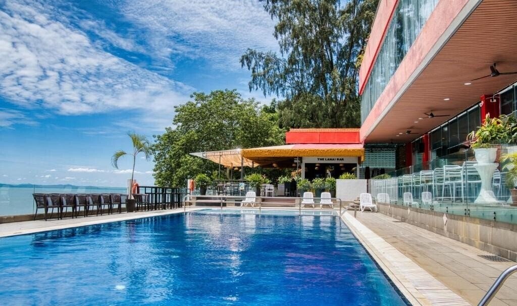 Изображение Hotel Sentral Seaview 3*