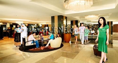 Отель Hydro Majestic 3*