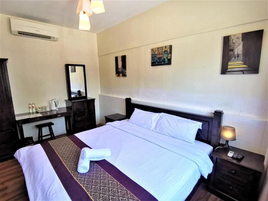 8 Boutique By The Sea 2* суреті