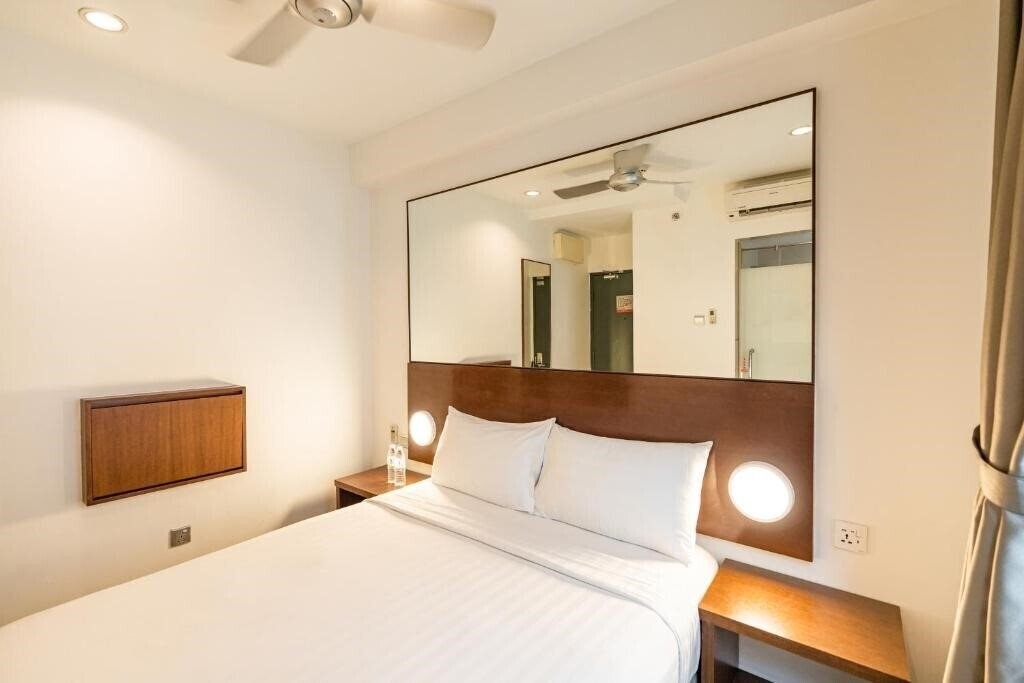 Картинка Tune Hotel - Downtown Penang 3*