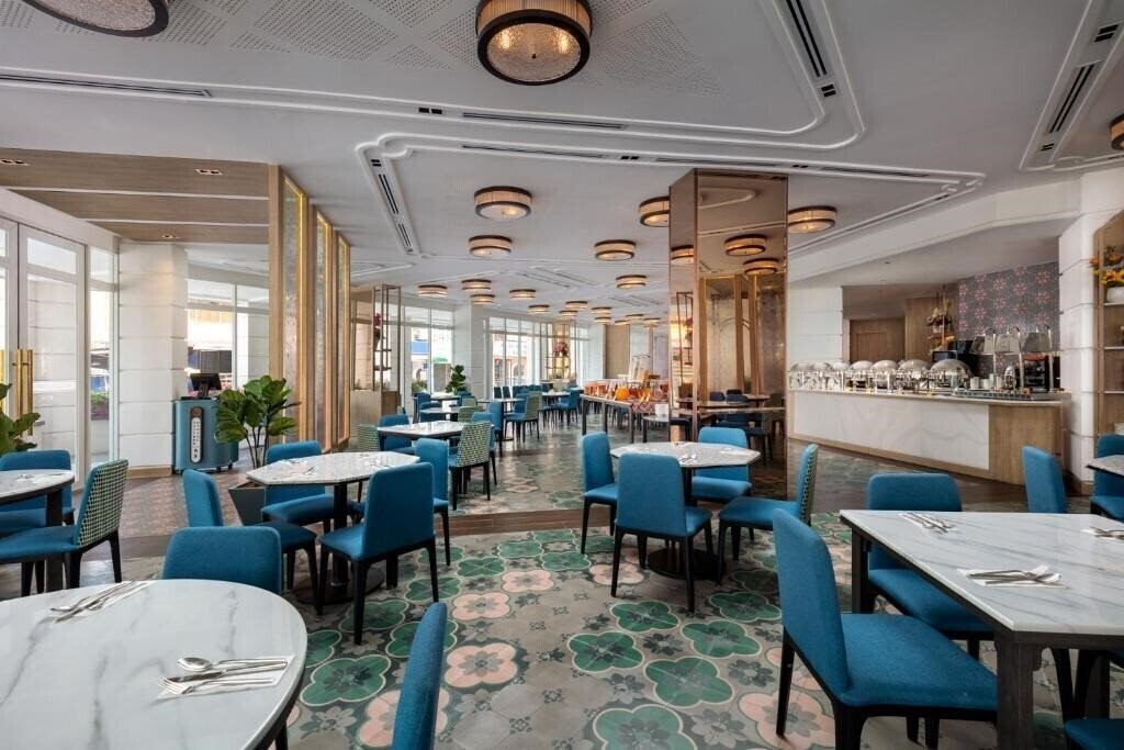 Фотография The George Penang by The Crest Collection 5*