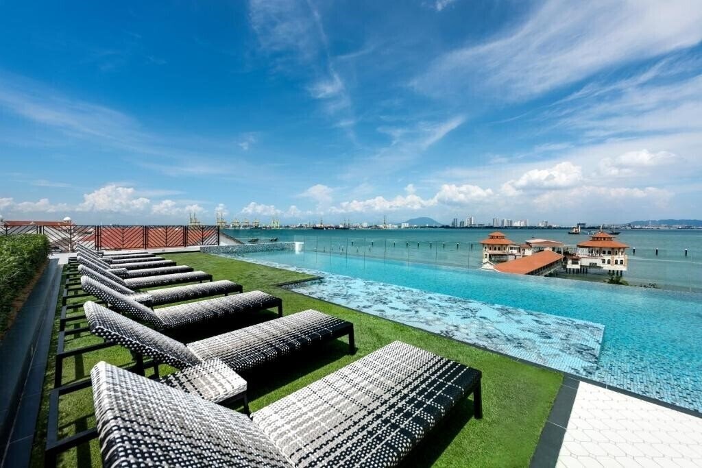 Фото The Prestige Hotel Penang 5*