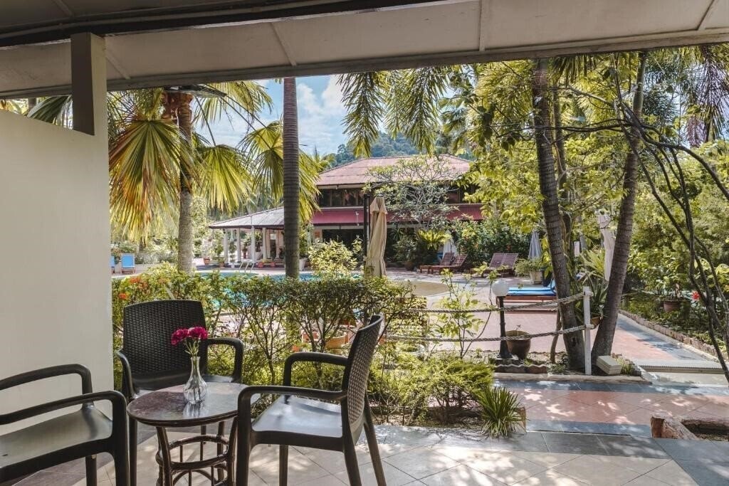 Отель Pangkor Sandy Beach Resort 3*