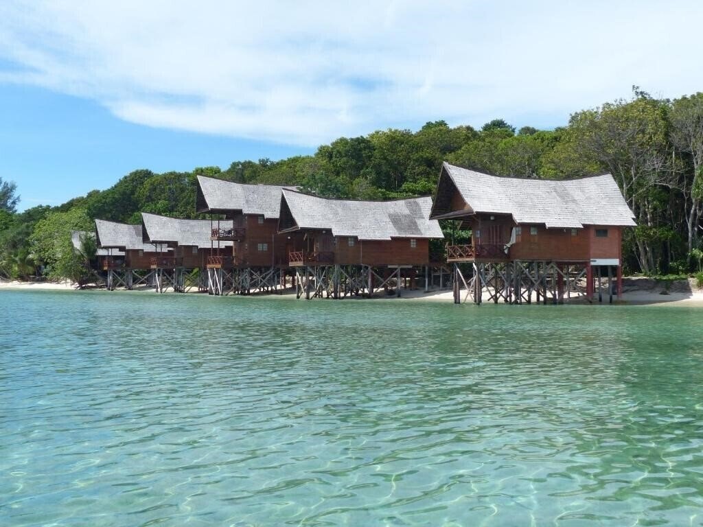 Фото Lankayan Island Dive Resort 3*