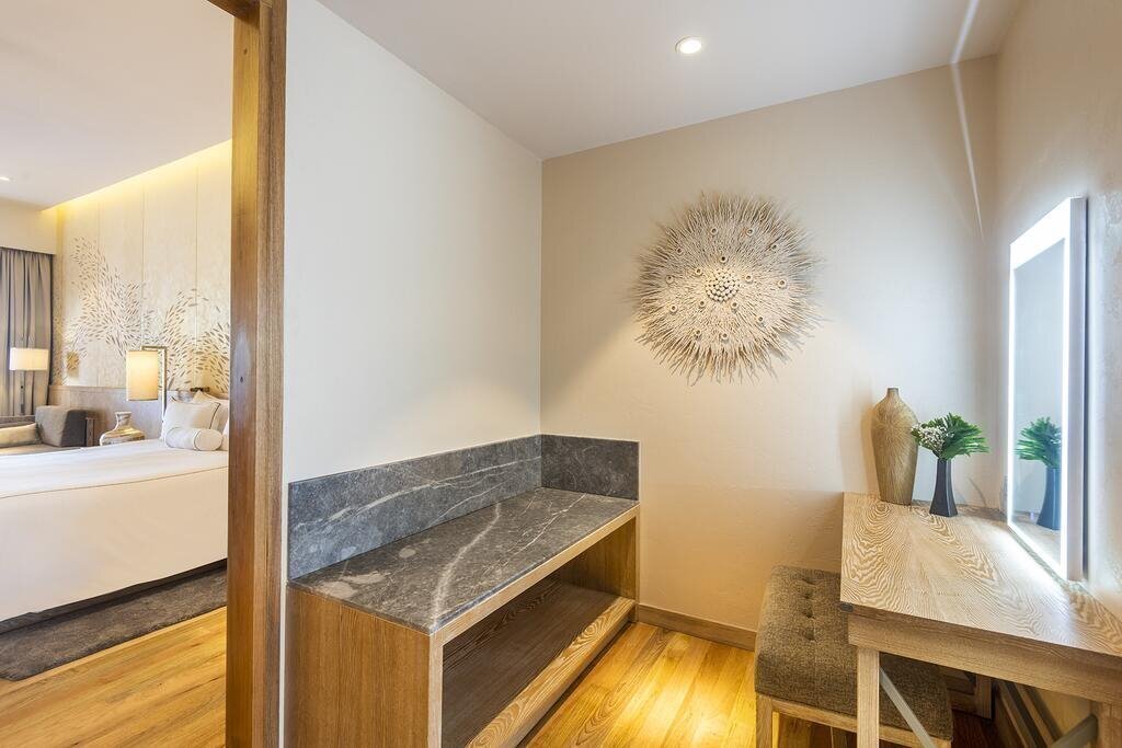 Картинка Lily Beach Resort 5*