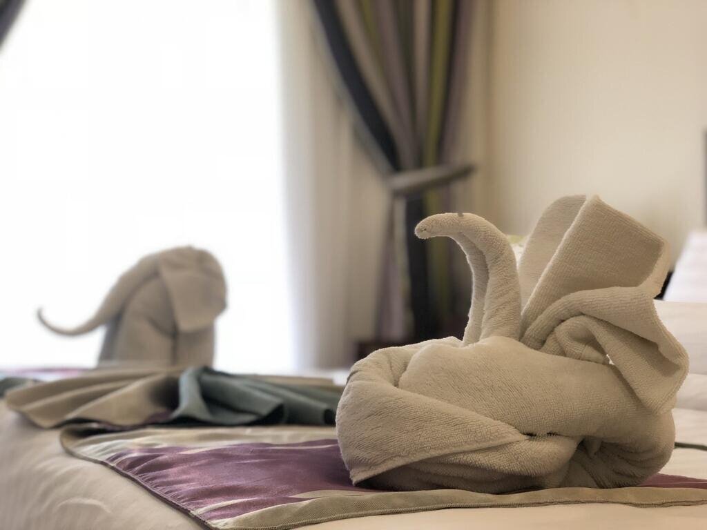 Tropical Village Guest House 3* суреті