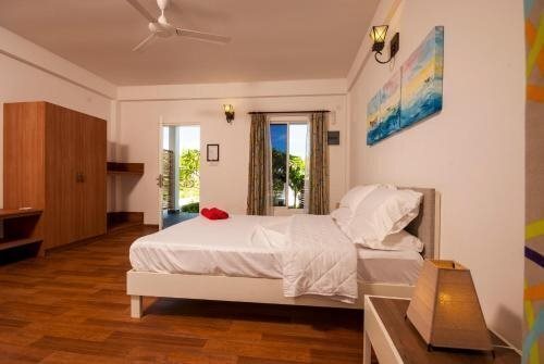 Картинка Evexia Beach Collection Laamu Guest House 1*