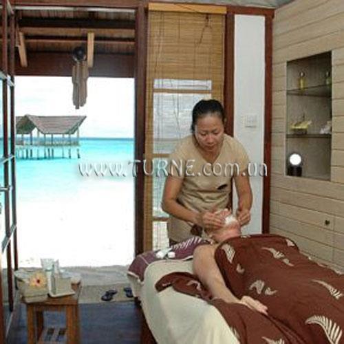 Palm Beach Resort & SPA Maldives 4* қонақ үйі