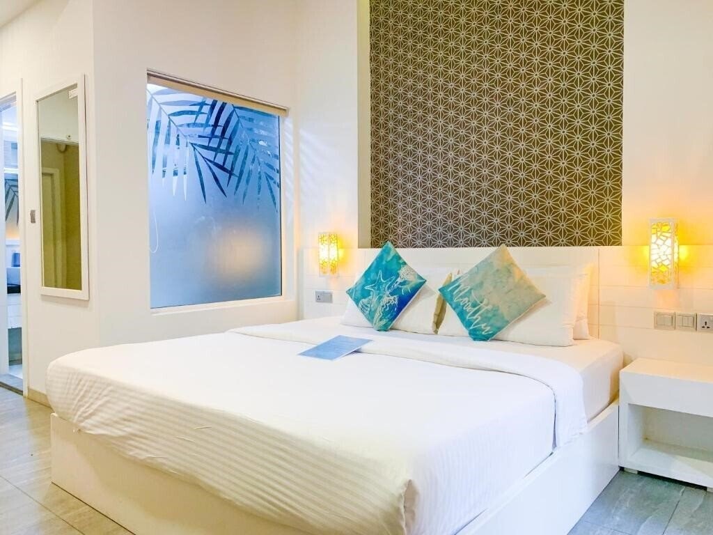 Velana Beach Maldives 4* суреті