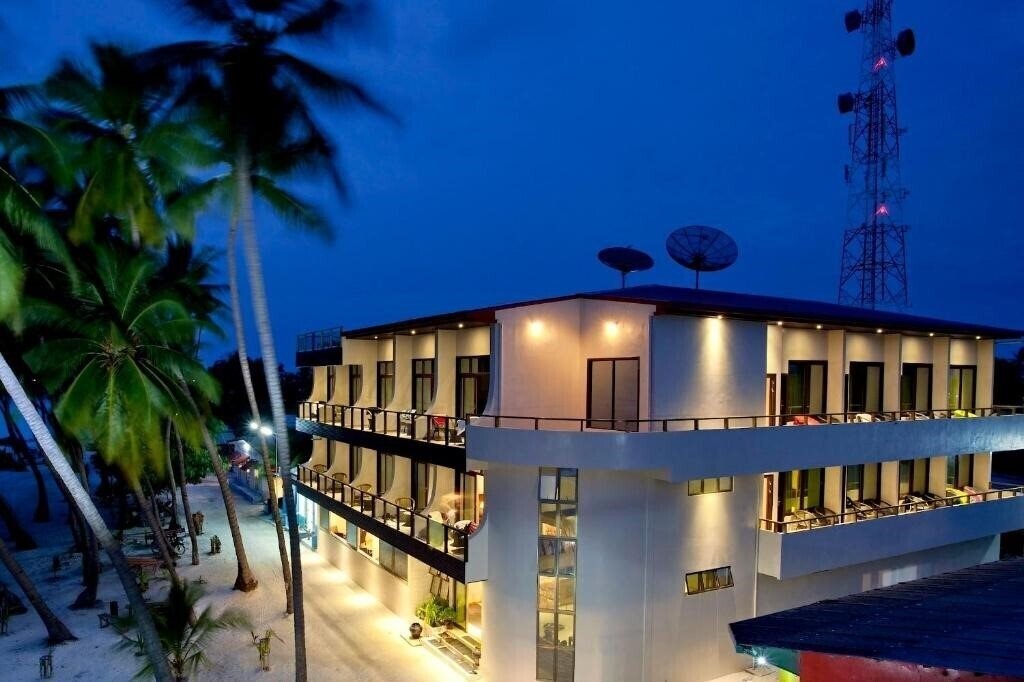 Фотография Kaani Palm Beach Guest House 1*