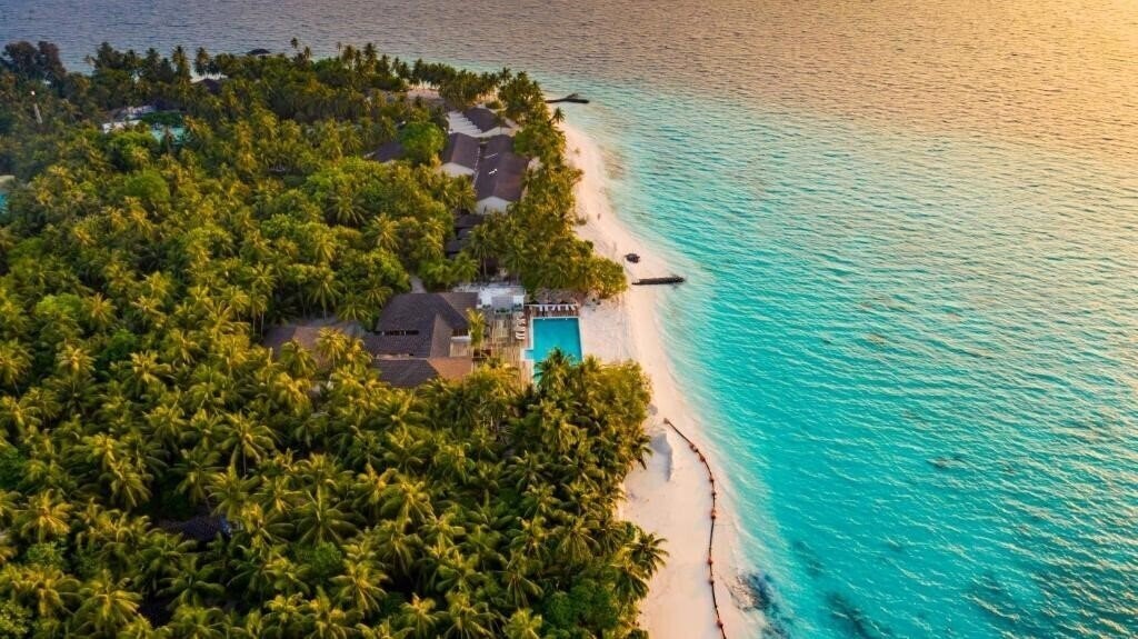 Fiyavalhu Maldives 4* қонақ үйі