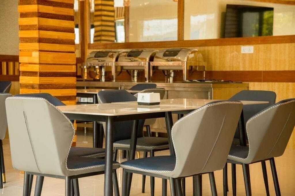 Фото Aimi Beach Hotel 3*