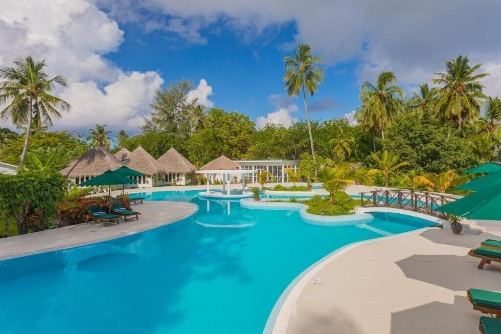 Изображение Equator Village 3*