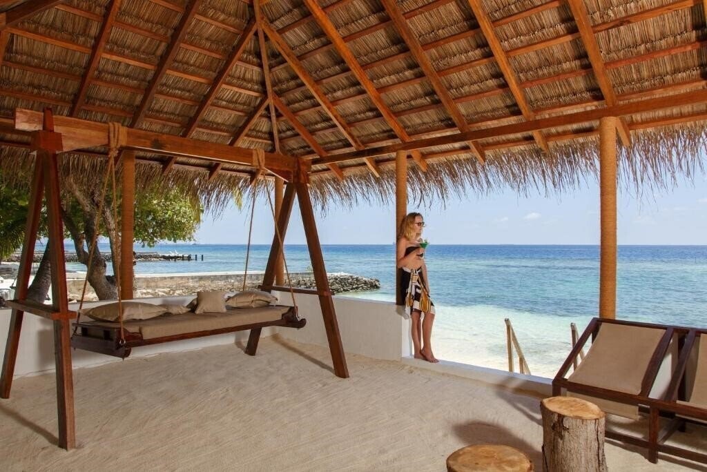 Equator Village 3* суреті