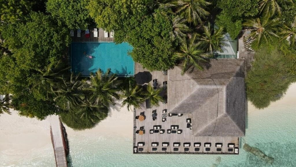 Фото Eriyadu Island Resort 4*