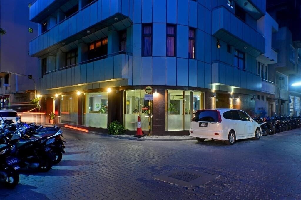 Фотография Beehive Nalahiya 4*