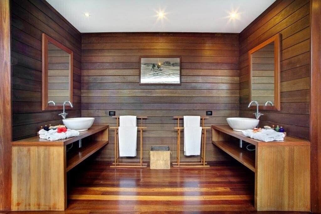 Gangehi Island Resort 5* суреті