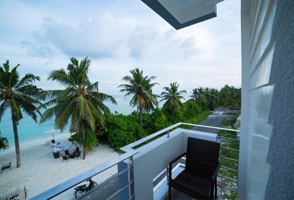 Фотография White Harp Beach 3*