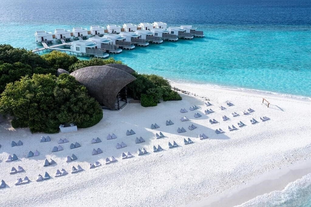 Dhigali Maldives 5* қонақ үйі