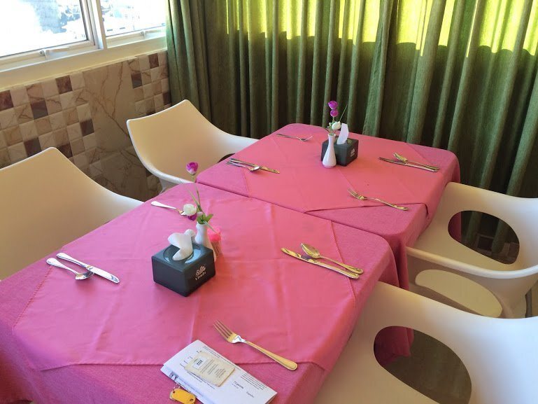 Фото The Melrose Hotel 1*