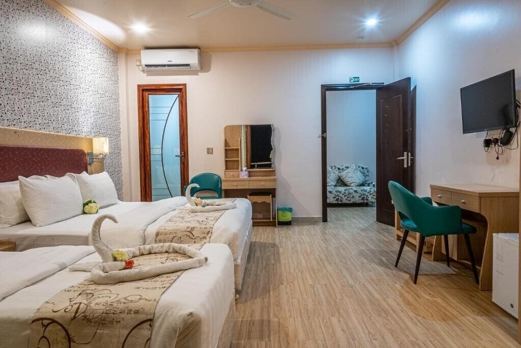 Sunrise Beach Guest House 3* суреті